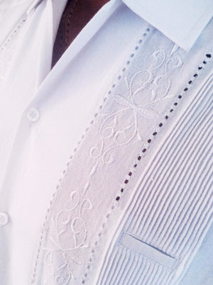 Luxury Authentic Mens White embroidered Guayabera short sleeve detail