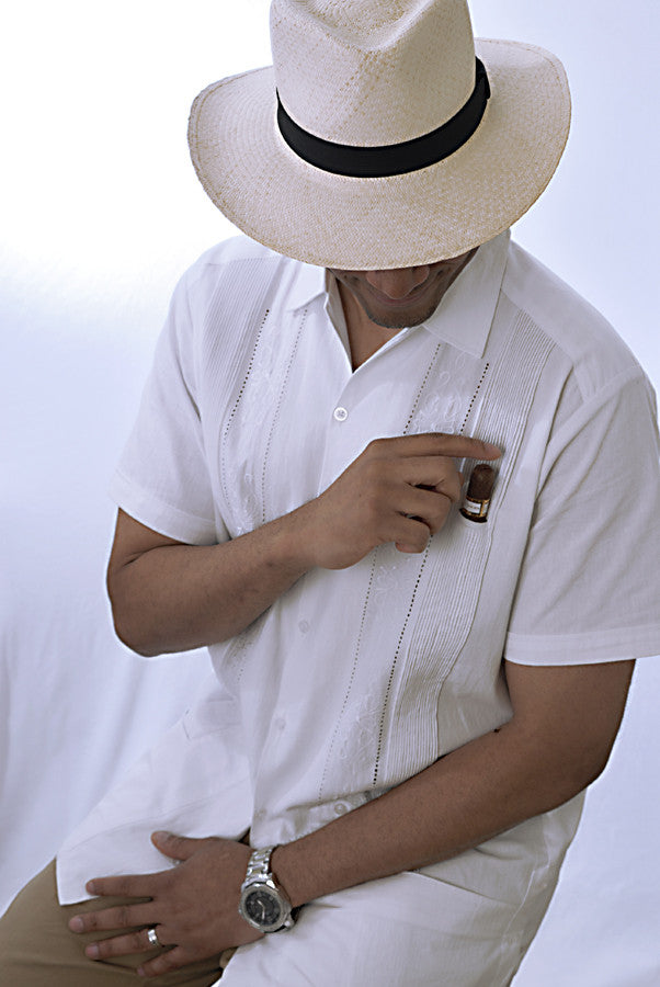 Huitzilli Guayabera Extra Tall Short Sleeve with Cigar Pocket, detail